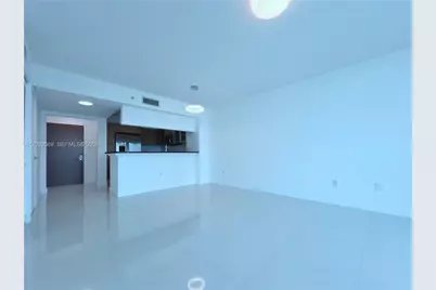 31 SE 5th St #2307, Miami, FL 33131 - Photo 11