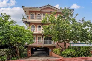 9008 Collins Ave, Surfside, FL 33154 - Photo 1