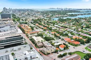 9008 Collins Ave, Surfside, FL 33154 - Photo 25