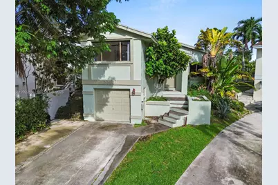 22101 SW 100th Pl, Cutler Bay, FL 33190 - Photo 1
