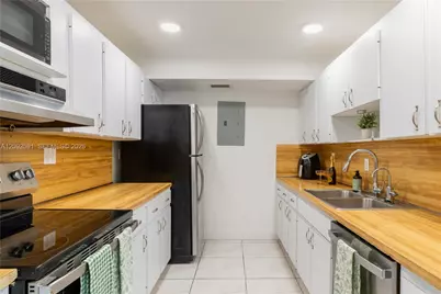7933 E West Dr #1025, North Bay Village, FL 33141 - Photo 3