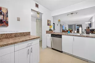 3900 NW 76th Ave, Sunrise, FL 33351 - Photo 11