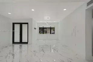 8745 NW 150th Terrace, Miami Lakes, FL 33018 - Photo 3
