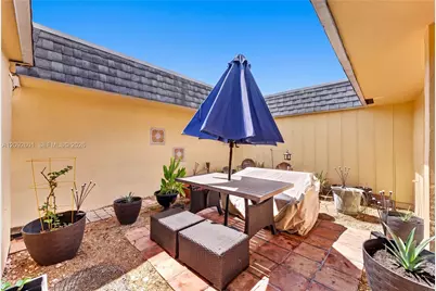 5405 Bayberry Ln, Tamarac, FL 33319 - Photo 19