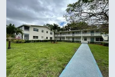 257 Tilford M #257, Deerfield Beach, FL 33442 - Photo 1