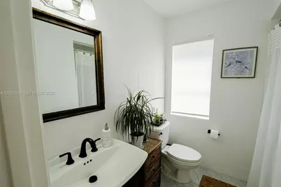 11624 SW 135th Pl, Miami, FL 33186 - Photo 15