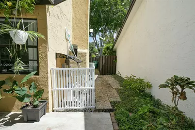 11624 SW 135th Pl, Miami, FL 33186 - Photo 29