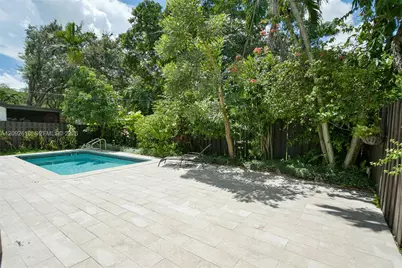 11624 SW 135th Pl, Miami, FL 33186 - Photo 23