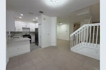 459 NE 21st Ave, Homestead, FL 33033 - Photo 13