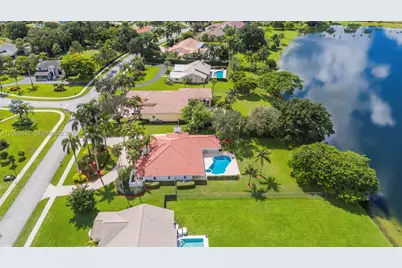 1201 Bristol Ave, Davie, FL 33325 - Photo 61