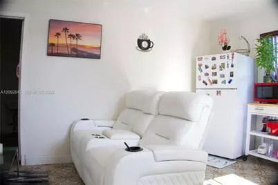4330 NW 203rd Ter #1, Miami Gardens, FL 33055 - Photo 7