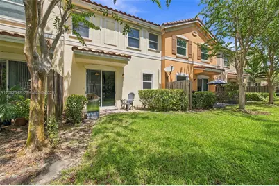 12436 NW Emerald Creek Mnr, Plantation, FL 33325 - Photo 27