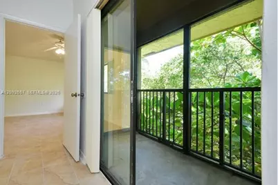 2445 SW 18th Ter #909, Fort Lauderdale, FL 33315 - Photo 17