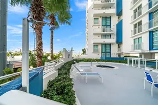 7600 Collins Ave, Miami Beach, FL 33141 - Photo 33