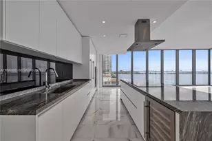 700 NE 26th Terrace, Miami, FL 33137 - Photo 7