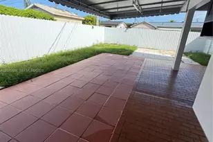 9321 SW 26th St, Miami, FL 33165 - Photo 9