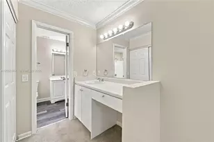 4120 Palm Bay Cir, West Palm Beach, FL 33406 - Photo 17