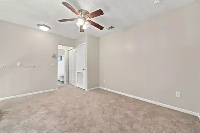 4120 Palm Bay Cir, West Palm Beach, FL 33406 - Photo 21