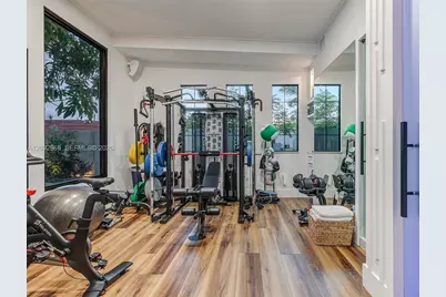 8761 SW 56th St, Miami, FL 33165 - Photo 65