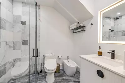 8761 SW 56th St, Miami, FL 33165 - Photo 25