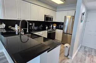 2501 S Ocean Dr, Hollywood, FL 33019 - Photo 23