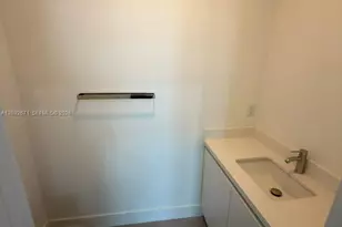 152 NW 33rd St, Miami, FL 33127 - Photo 11