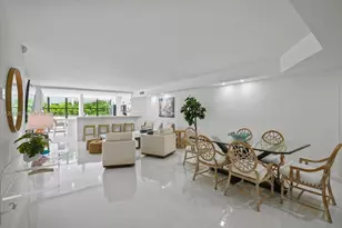 6423 Collins Ave, Miami Beach, FL 33141 - Photo 5