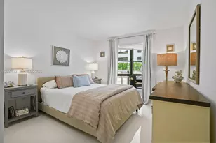 6423 Collins Ave, Miami Beach, FL 33141 - Photo 17