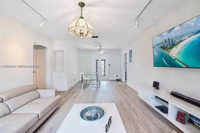 2520 SW 20th St, Miami, FL 33145 - Photo 5