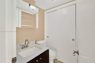 1340 Lincoln Rd, Miami Beach, FL 33139 - Photo 19