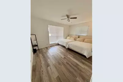 1711 N 47th Ave, Hollywood, FL 33021 - Photo 9