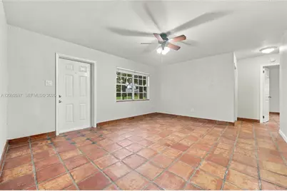 49 W Mango Rd, Lake Worth, FL 33467 - Photo 5