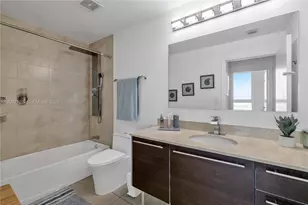 1900 N Bayshore Dr, Miami, FL 33132 - Photo 13