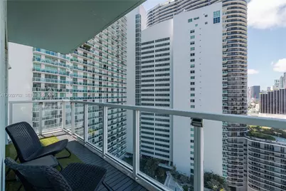 1900 N Bayshore Dr #2311, Miami, FL 33132 - Photo 19