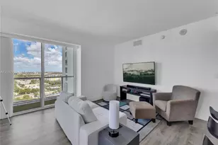 1900 N Bayshore Dr, Miami, FL 33132 - Photo 11