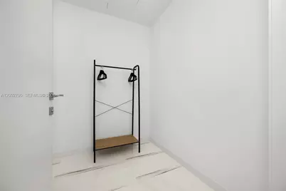 300 Biscayne Blvd Way #2809, Miami, FL 33131 - Photo 33