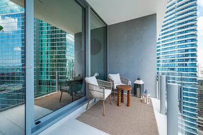 300 Biscayne Blvd Way #2809, Miami, FL 33131 - Photo 21