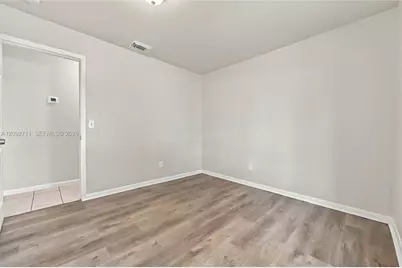 2299 SE Glover St, Port Saint Lucie, FL 34984 - Photo 15