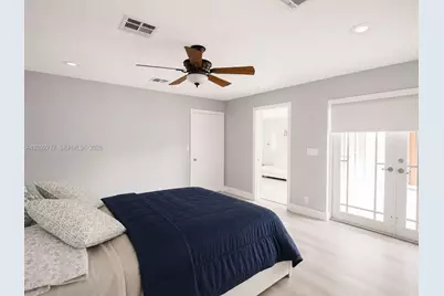 901 SW 121 Ave, Davie, FL 33325 - Photo 3