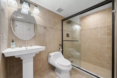 3300 NE 191st St #1816, Aventura, FL 33180 - Photo 23