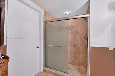 350 S Miami Ave #3602, Miami, FL 33130 - Photo 13
