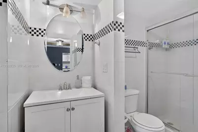 501 SE 8th St #204, Deerfield Beach, FL 33441 - Photo 9