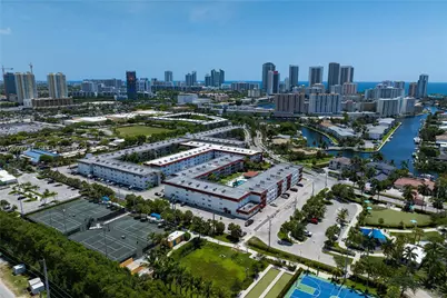 541 Blue Heron Dr #308, Hallandale Beach, FL 33009 - Photo 13