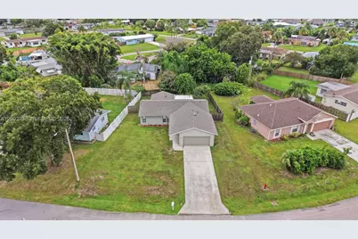 209 W Arbor Ave, Port Saint Lucie, FL 34952 - Photo 35