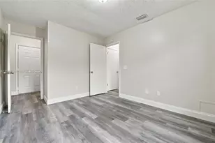 209 W Arbor Ave, Port Saint Lucie, FL 34952 - Photo 19