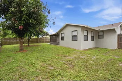 209 W Arbor Ave, Port Saint Lucie, FL 34952 - Photo 31
