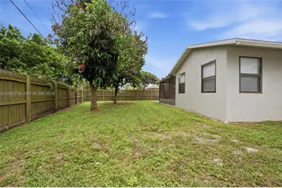 209 W Arbor Ave, Port Saint Lucie, FL 34952 - Photo 33