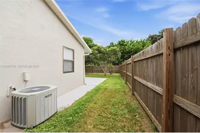 209 W Arbor Ave, Port Saint Lucie, FL 34952 - Photo 27