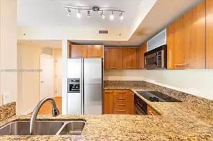 9055 SW 73rd Ct, Miami, FL 33156 - Photo 5