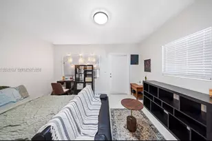 669 NW 28th St, Miami, FL 33127 - Photo 5